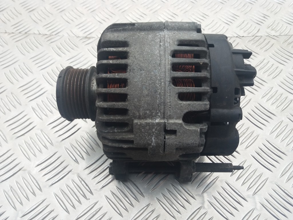 Alternator VW PASSAT B6 2.0TDI