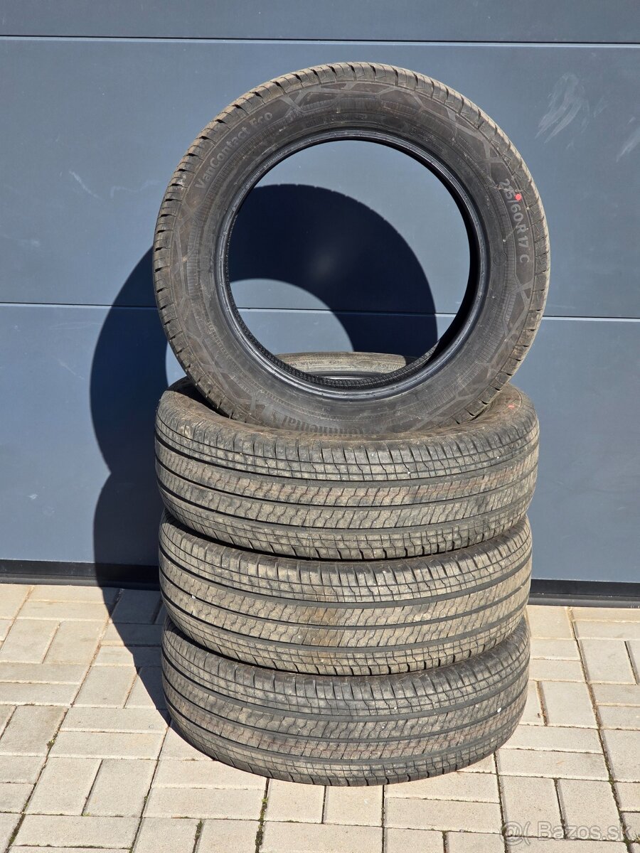 Pneumatiky letné Continental Vancontact Eco 215/60 R17