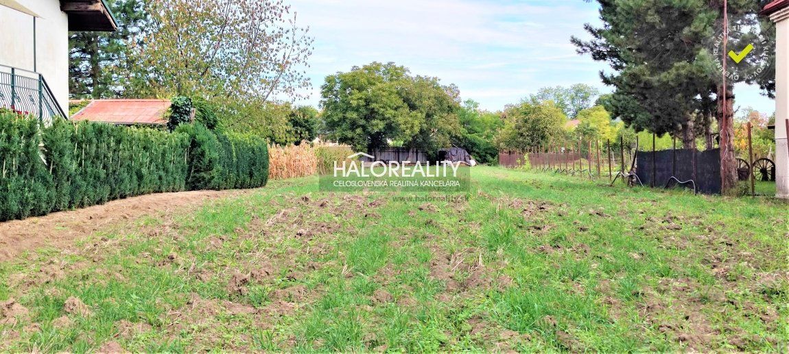 HALO reality - Predaj, pozemok pre rodinný dom   1700 m2 Hul