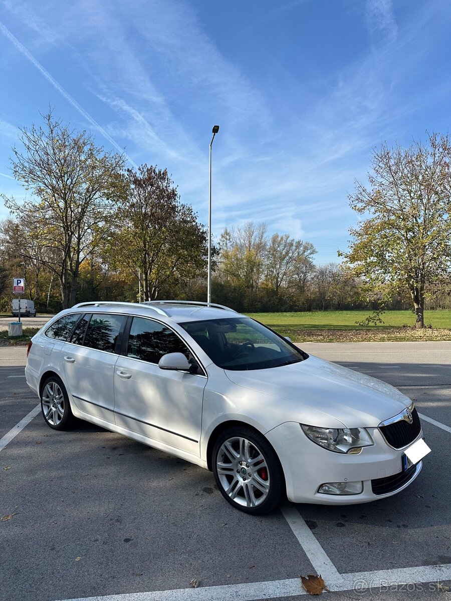 Škoda superb 2.0tdi 103kw automat 4x4 2012