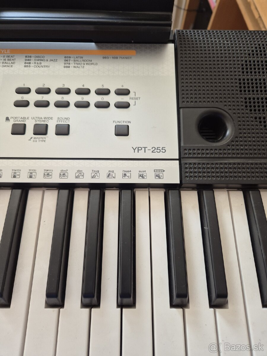 Yamaha YPT-255