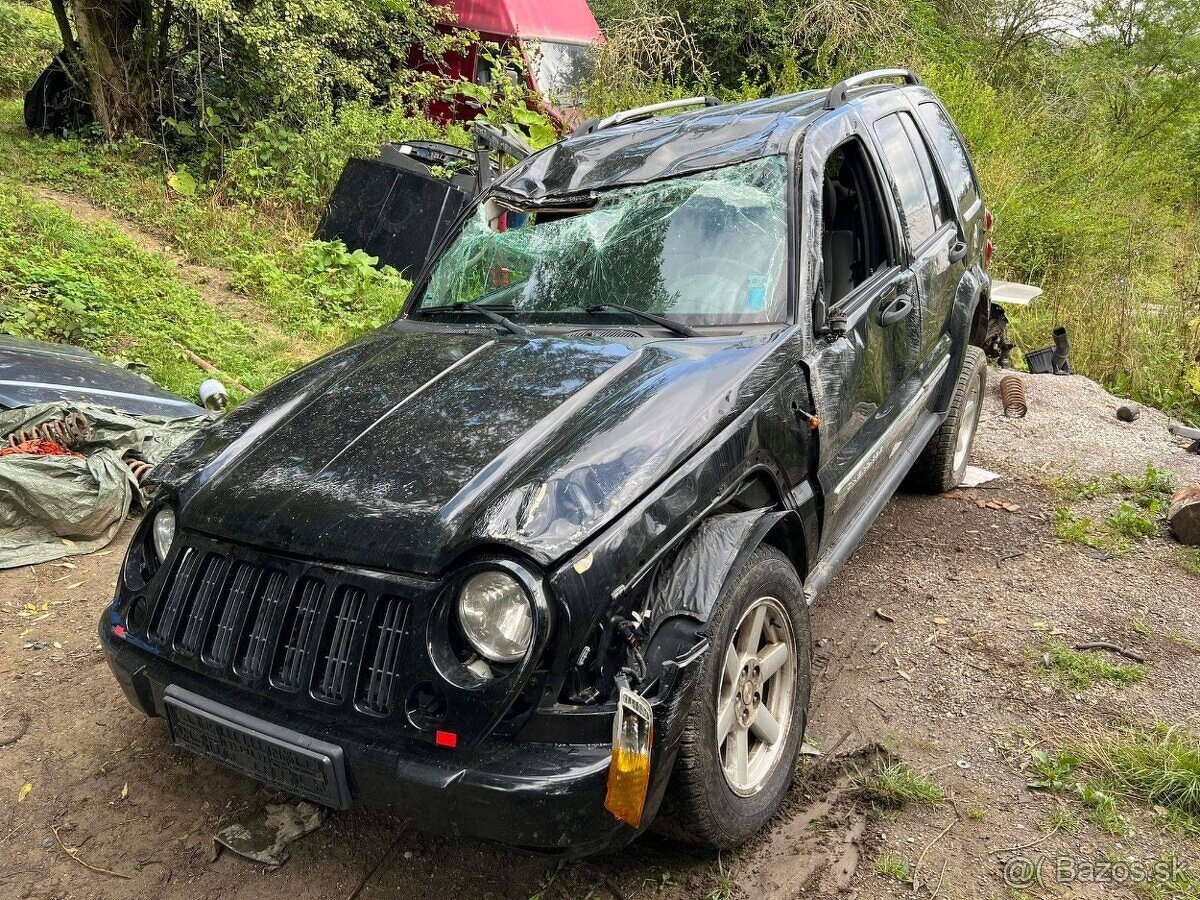 Rozpredám jeep Cherokee 2.8crd kj