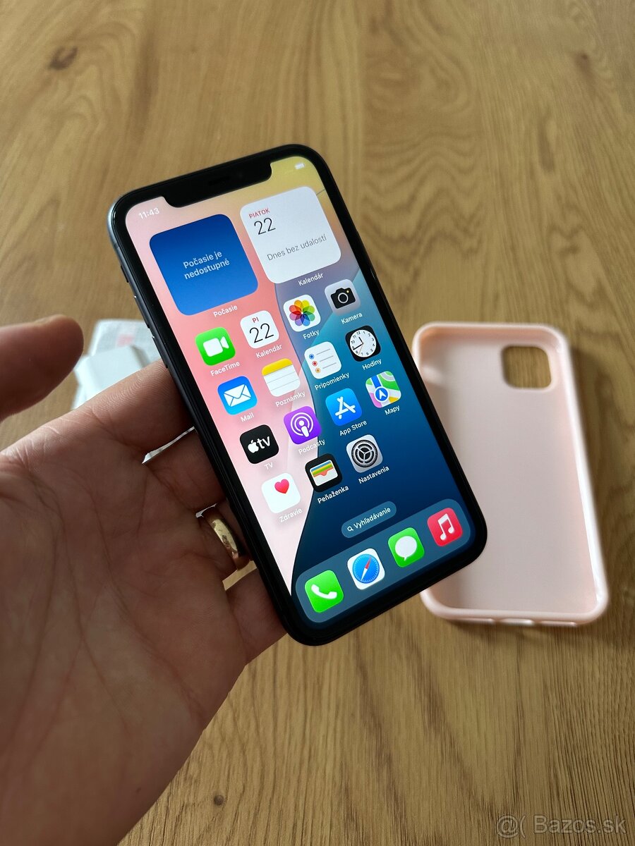 iPhone 11 Black 64gb v záruke