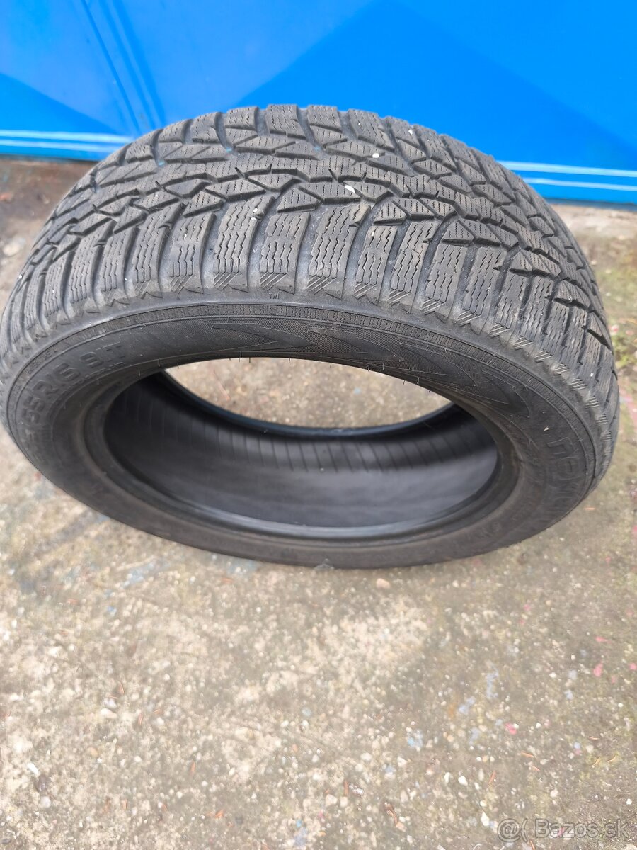 NOKIAN WR D4 205/55 R16 - zimná