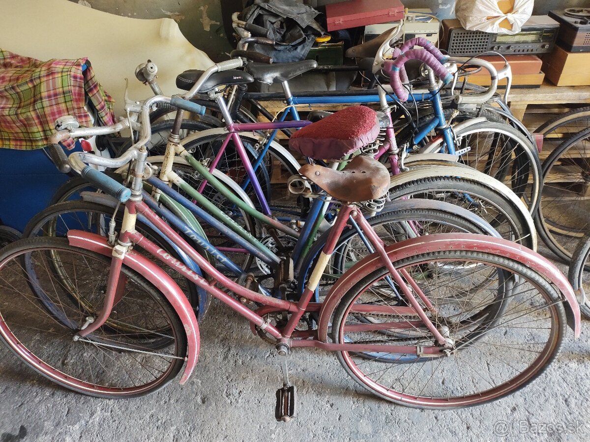 Starý bicykel / retro bicykel