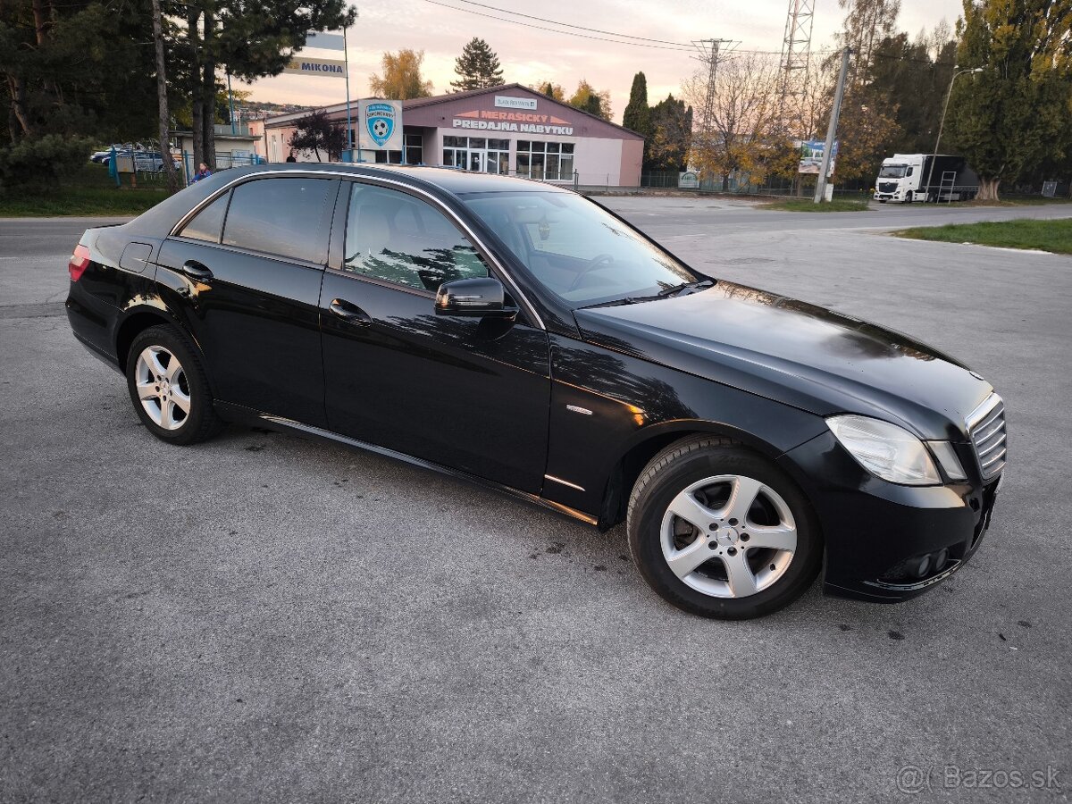 Mercedes - Benz E 200 CDI 100kw rok 12/2010