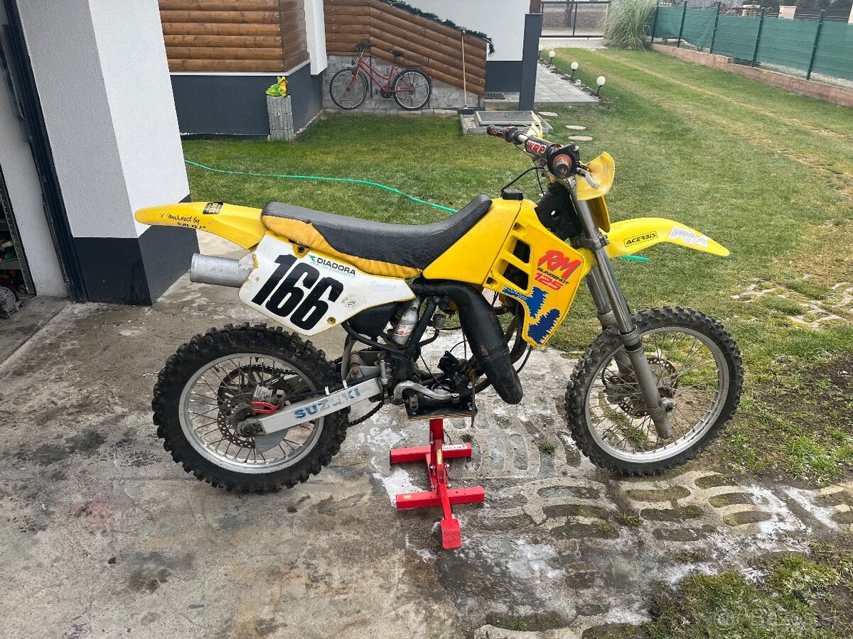 Suzuki RM 125 1989-90