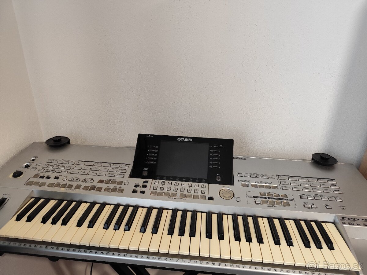 Yamaha Tyros 1 na ND