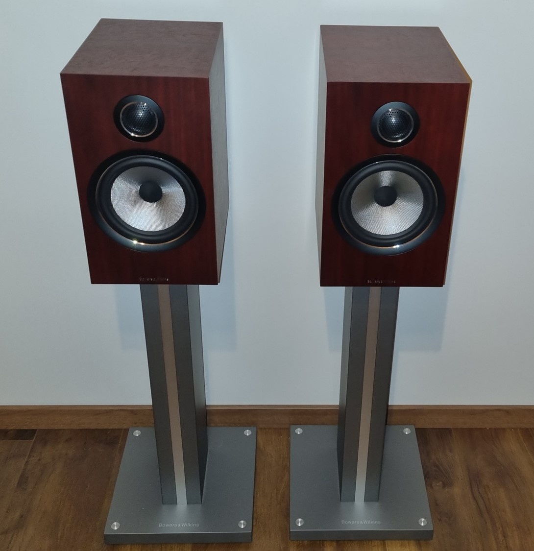 Bowers & Wilkins 706s2 a FS-700 s2