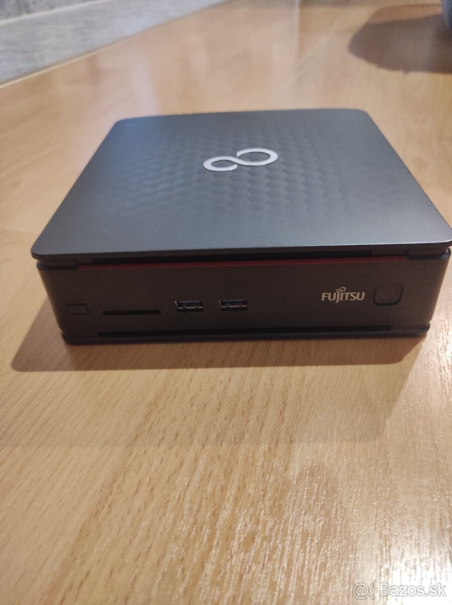 Mini PC Fujitsu Q920 i5-4570T, 8GB, 240GB SSD, W11 PRO