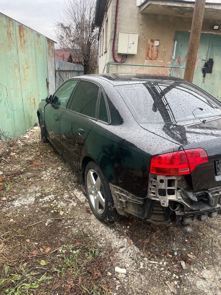 Rozpredám Audi a4 b7