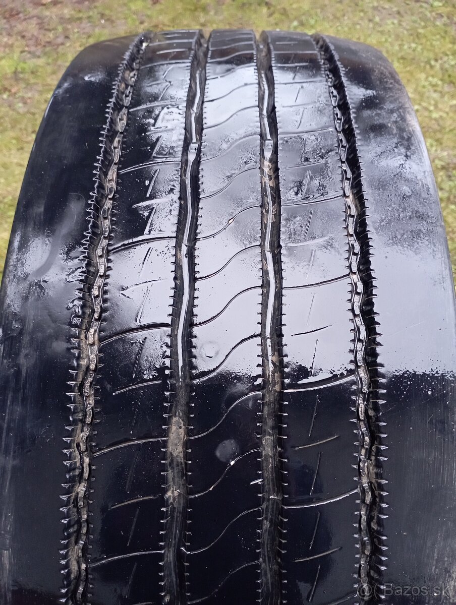 1ks pneu 315/60R22,5 Pirelli