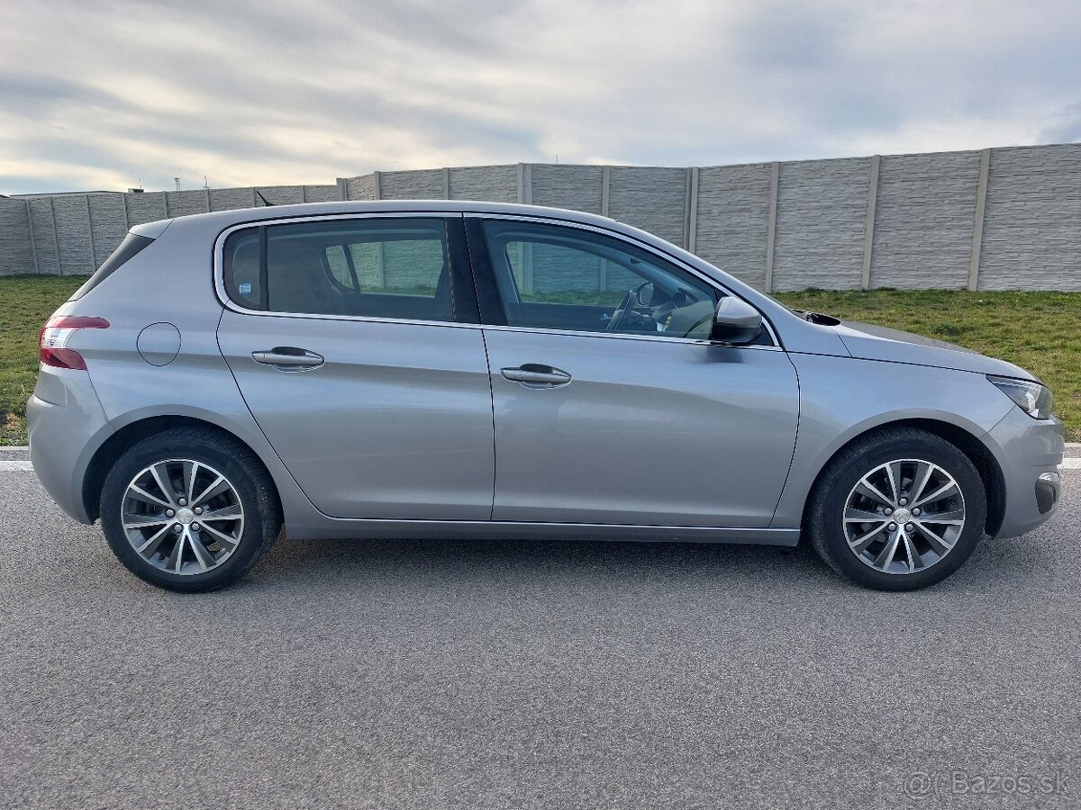 Peugeot 308 1.6 BLUE HDI