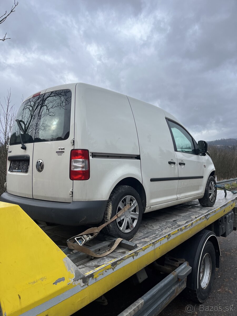 Volkswagen caddy náhradné diely rozpredam