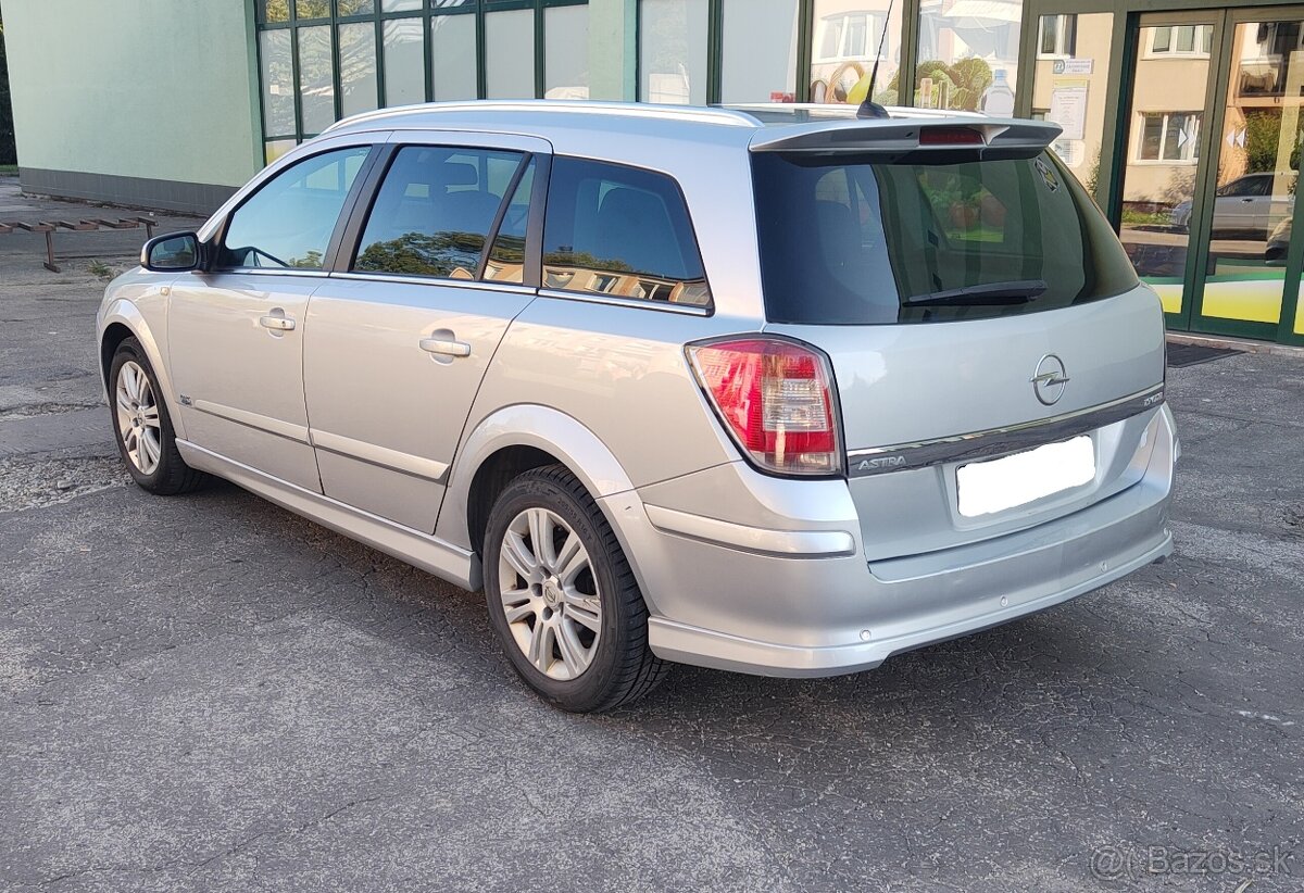 Opel Astra H facelift ( OPC LINE ) 1.9CDTI 88KW R.V 2008