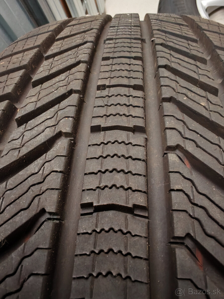 235/65R17 Zimné Continental TS870P 4 x 8.5mm