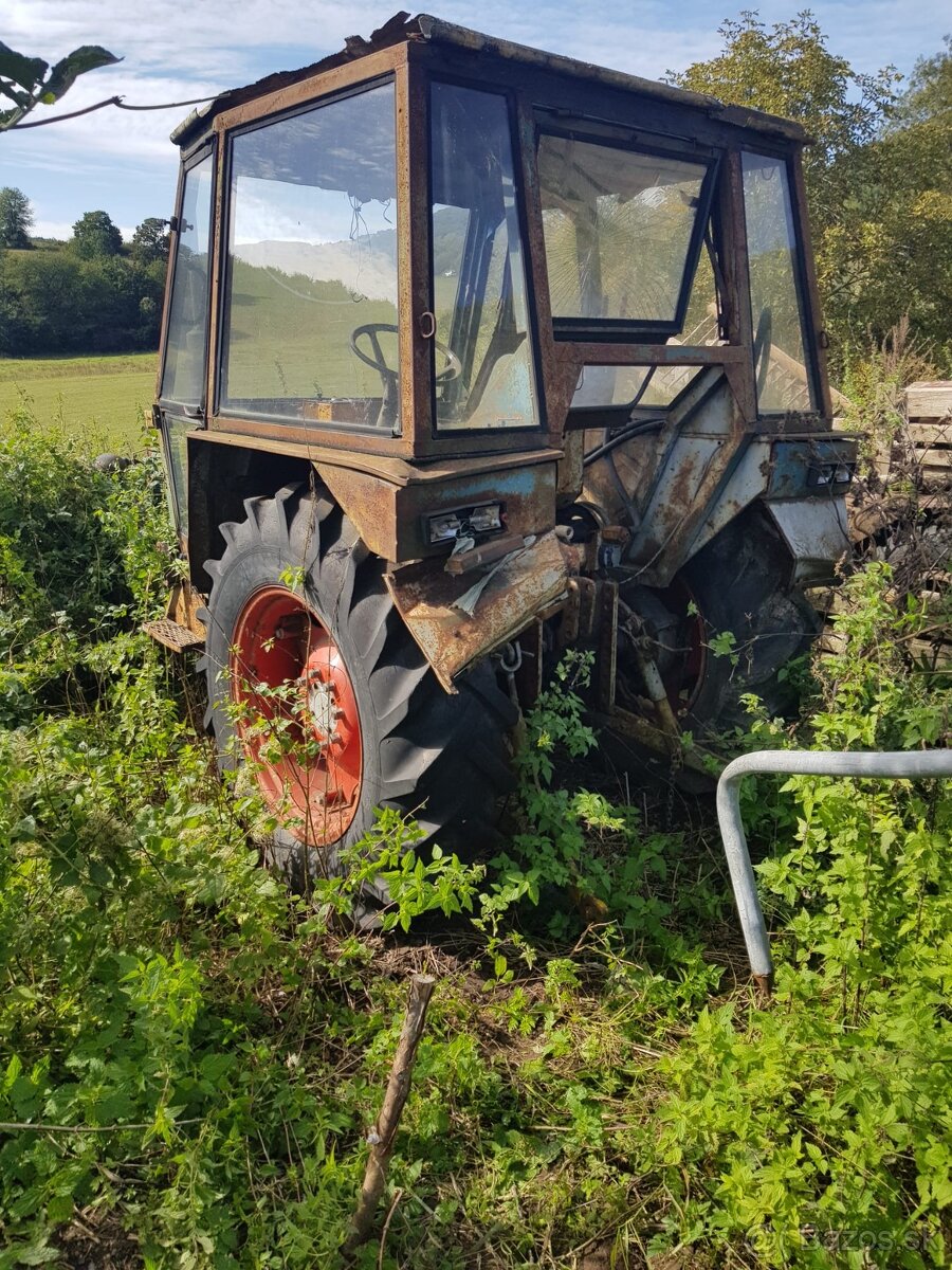 Zetor 6911