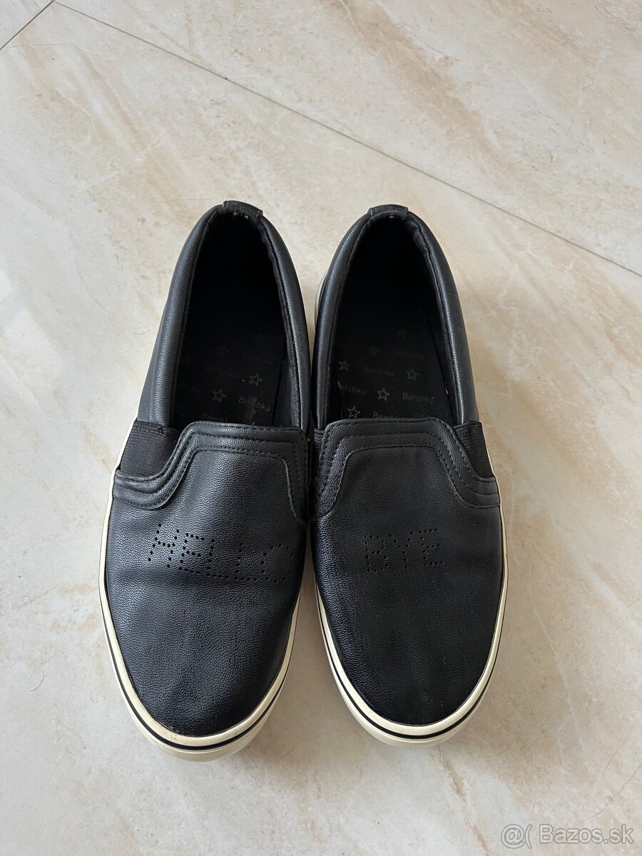 Dámske / dievčenské mokasíny (slip-on)