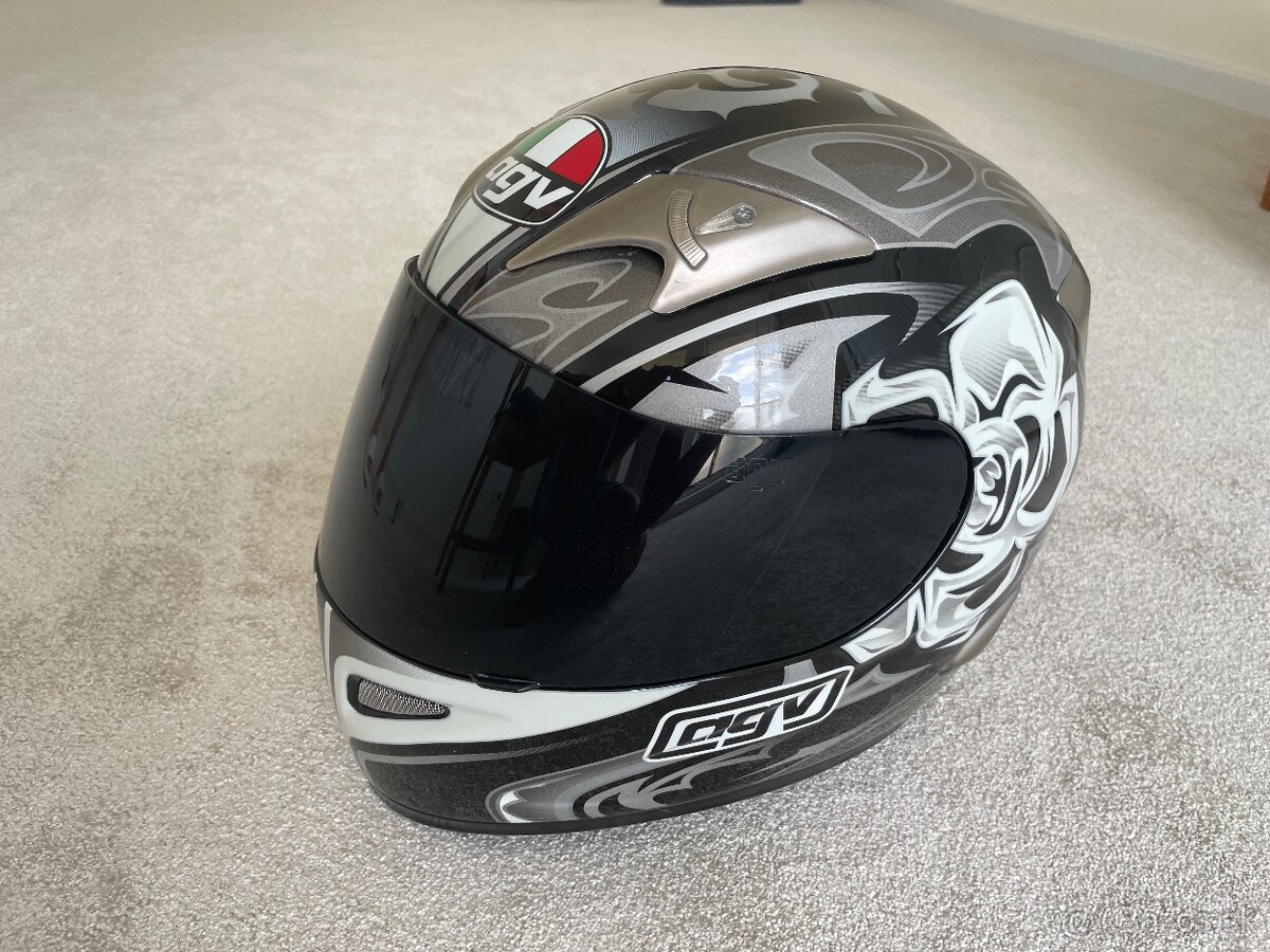 AGV Ti-TECH