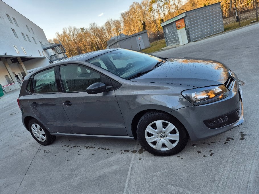 VW Polo 2012 1,2 benzin 110.000km, prvy majitel.