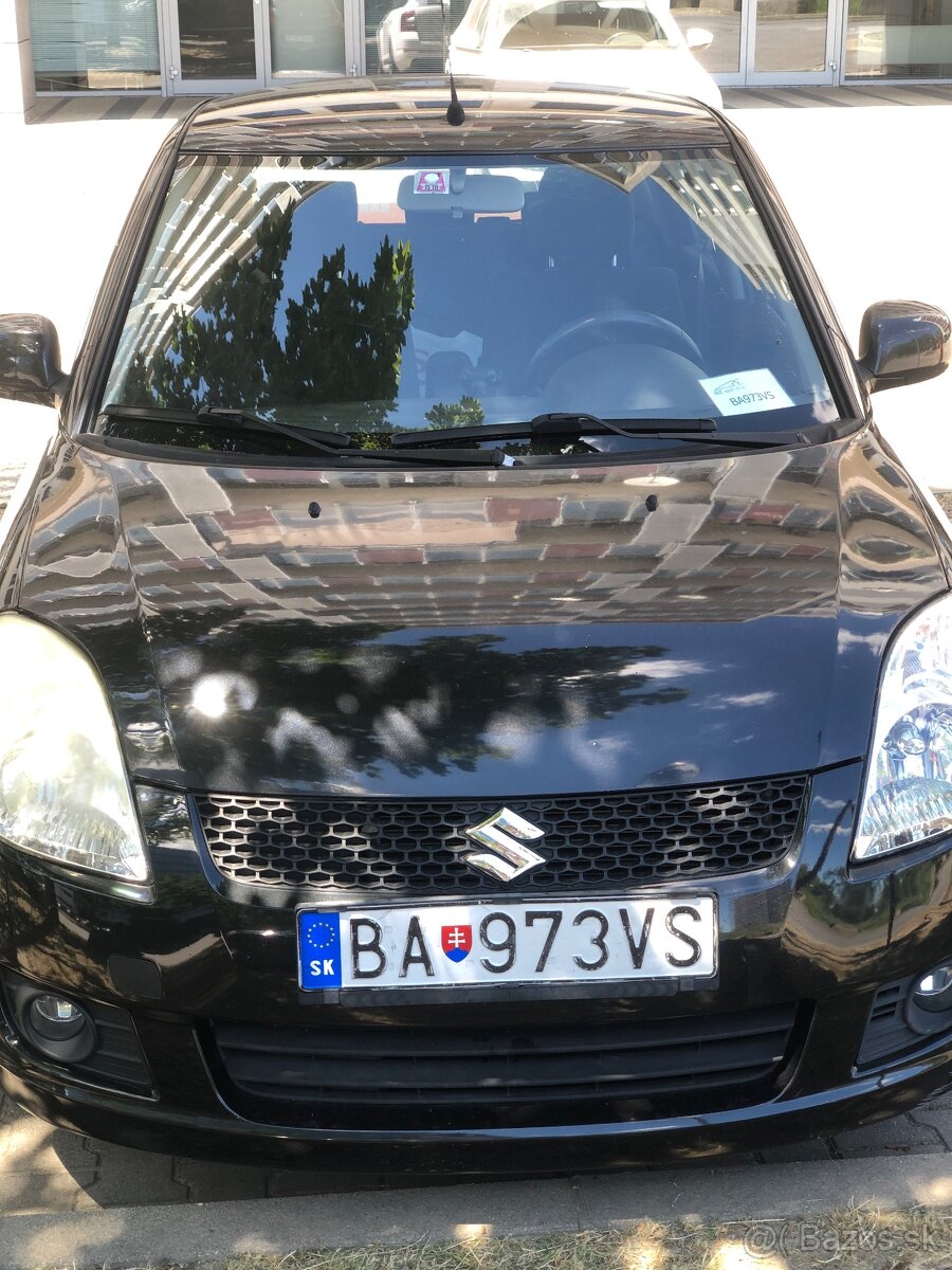 PREDÁM SUZUKI SWIFT