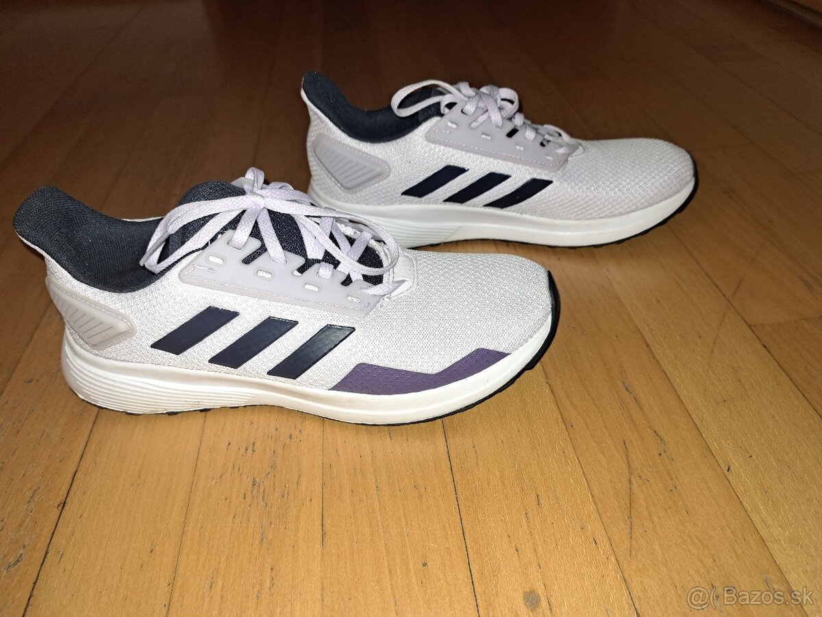 Adidas tenisky