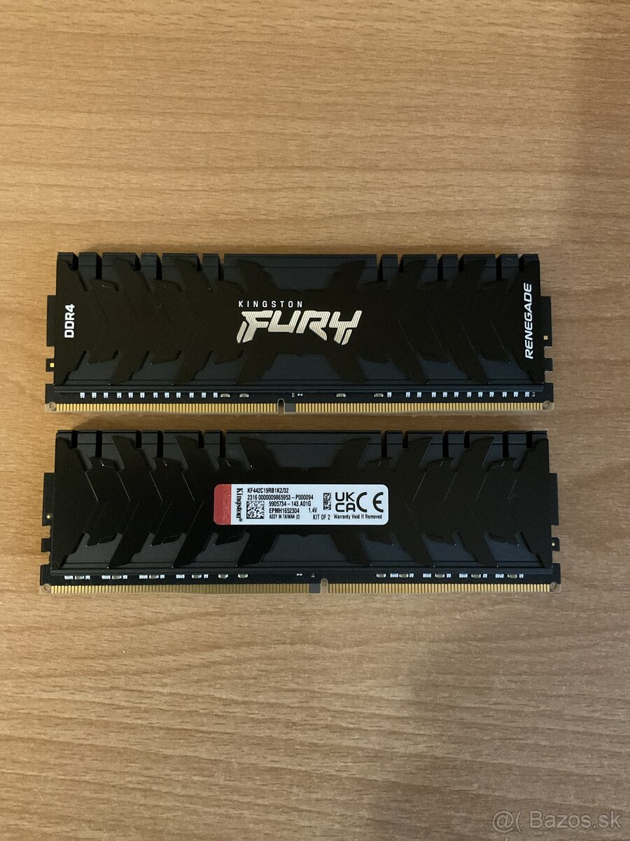 Kingston FURY 32 GB KIT DDR4 4266 MHz CL19 Renegade (2x16GB)