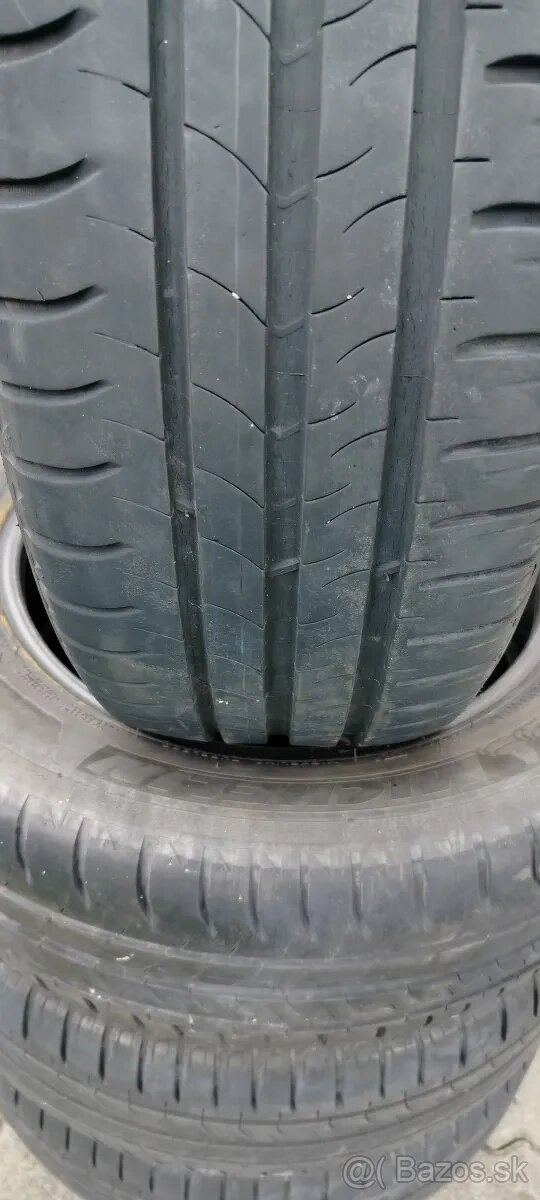 Predám 4 letné pneumatiky 205/60 R16 96H Michelin