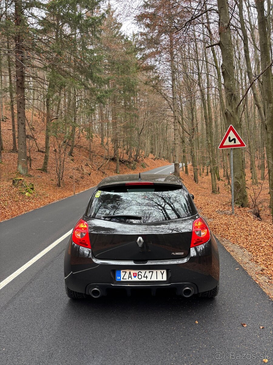 Predám Renault CLIO RS 3 po FL