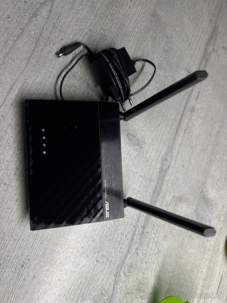 Router ASUS rt-n12e c1