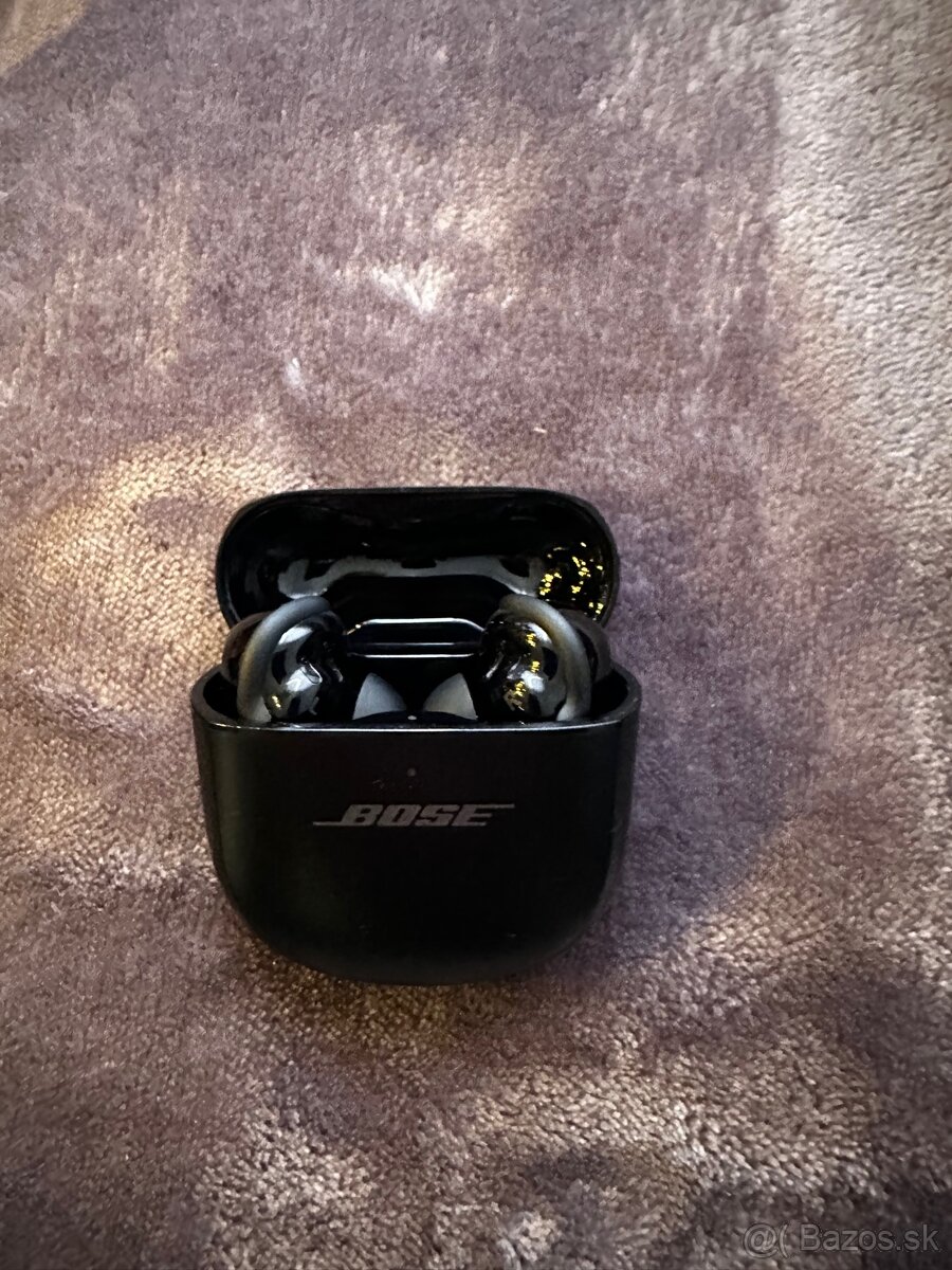 BOSE QuietComfort Ultra Earbuds čierne