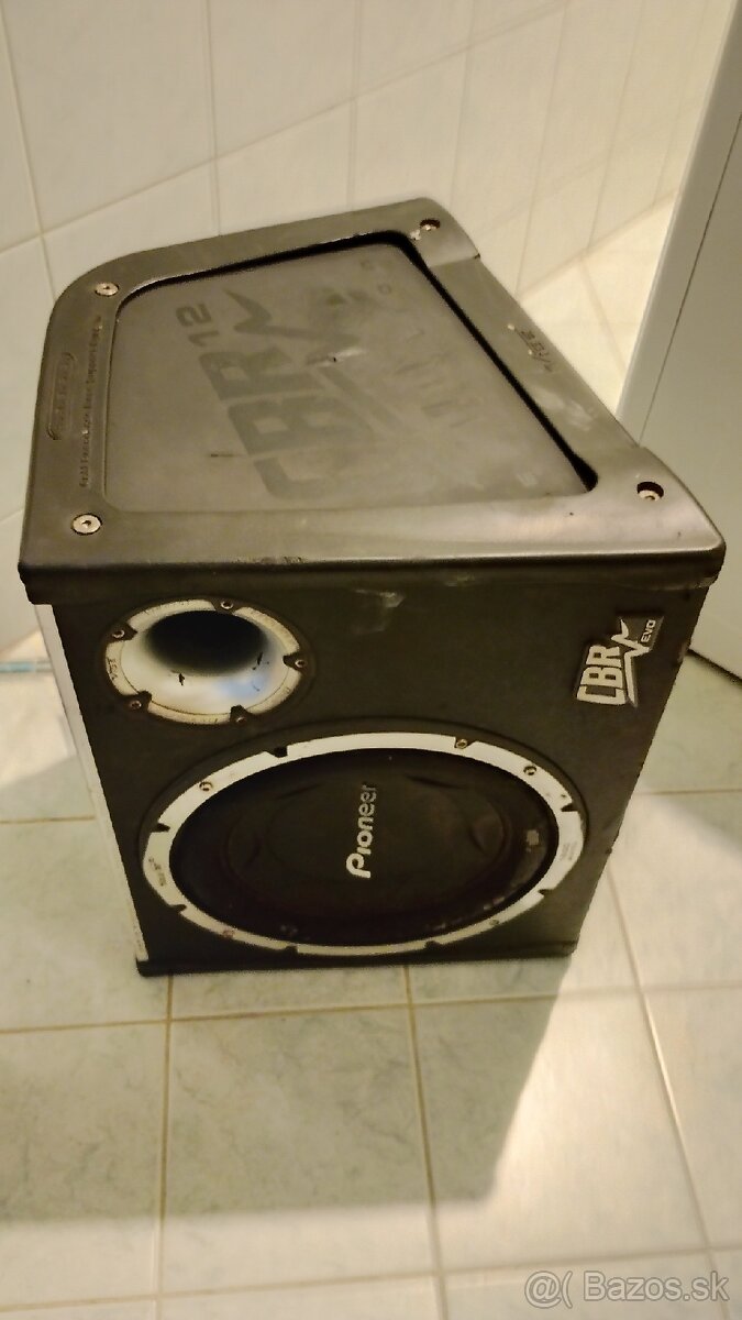 Predám subwoofer CBR 12 EVO