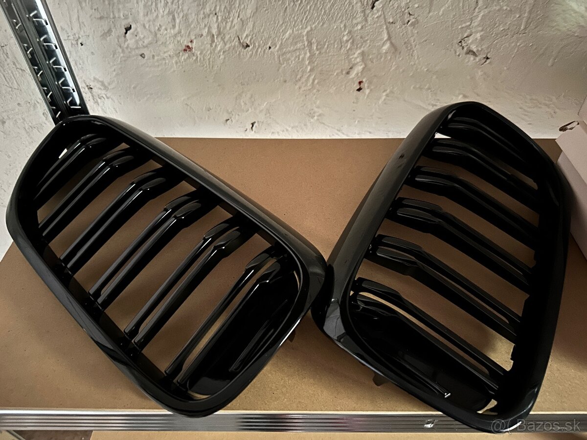 BMW G30 maska grill