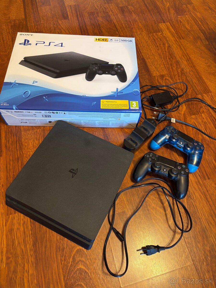 PS4 slim 500gb a 2 ovládače s nabíjačkou