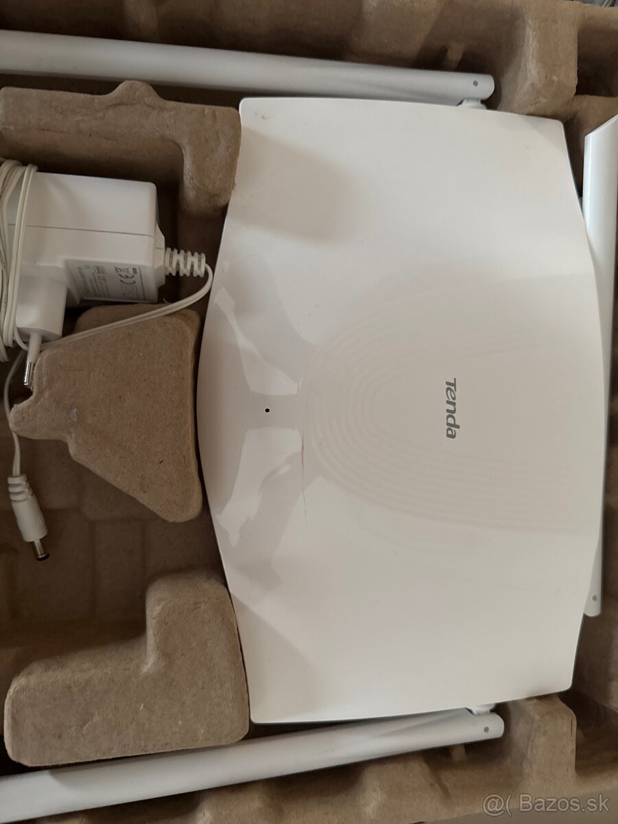 TENDA TX3, WI-FI ROUTER