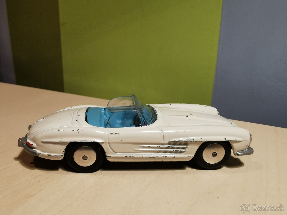 ZLAVA Corgi toys Mercedes 300SL