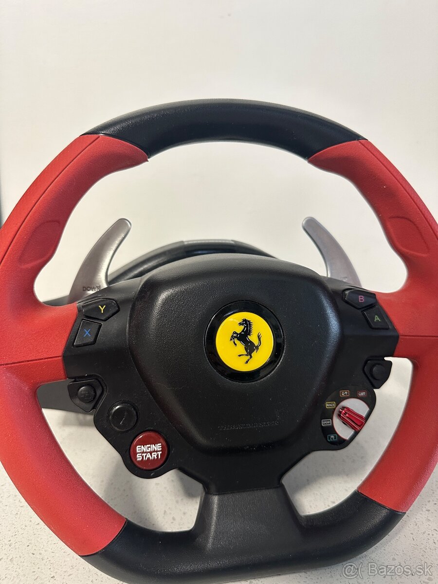 ZÁVODNÝ VOLANT THRUSTMASTER FERRARI 458 SPIDER PC/Xbox One