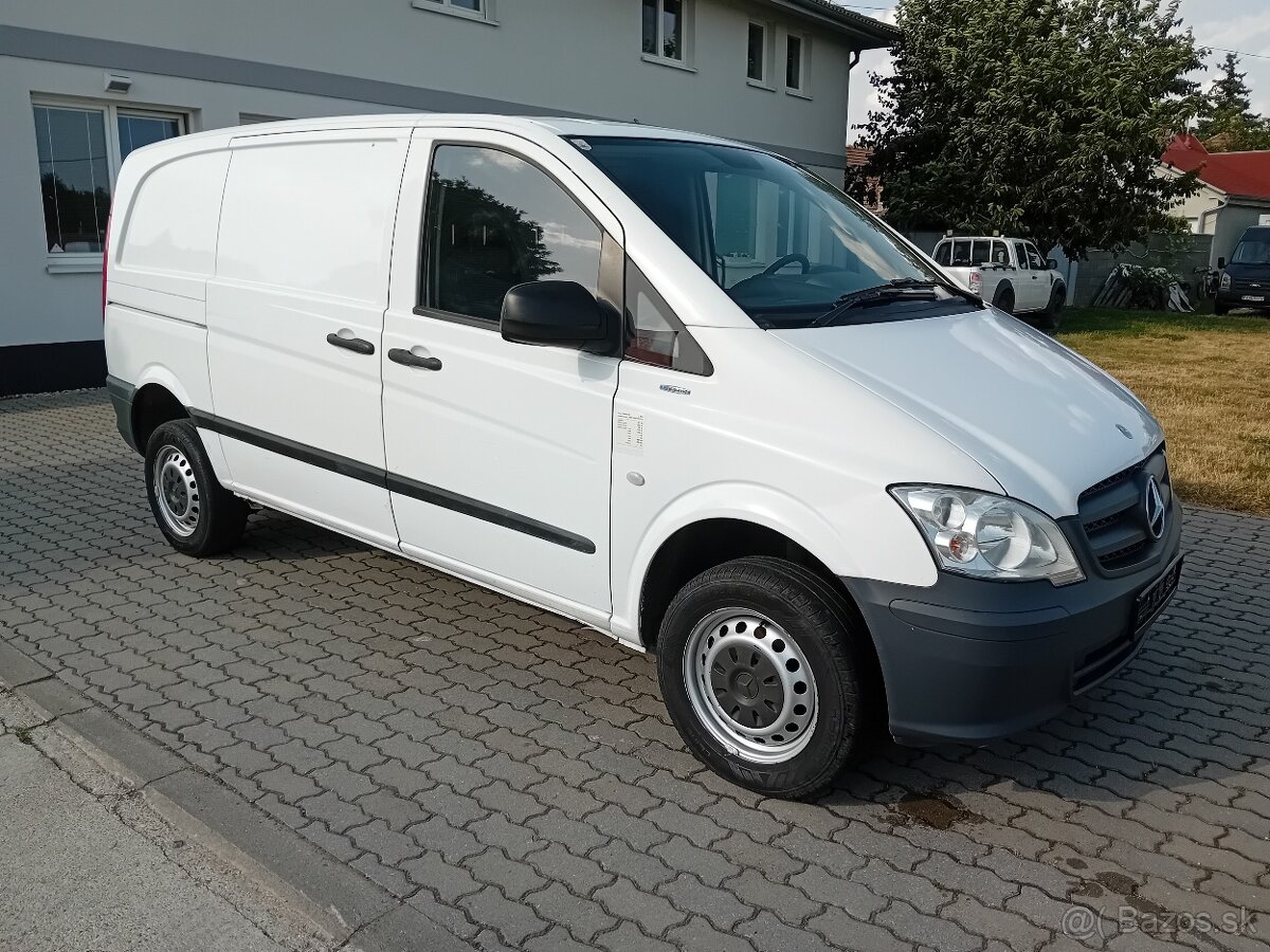 Mercedes-Benz Vito 113 CDI 4x4 Lang A/T  - 2012