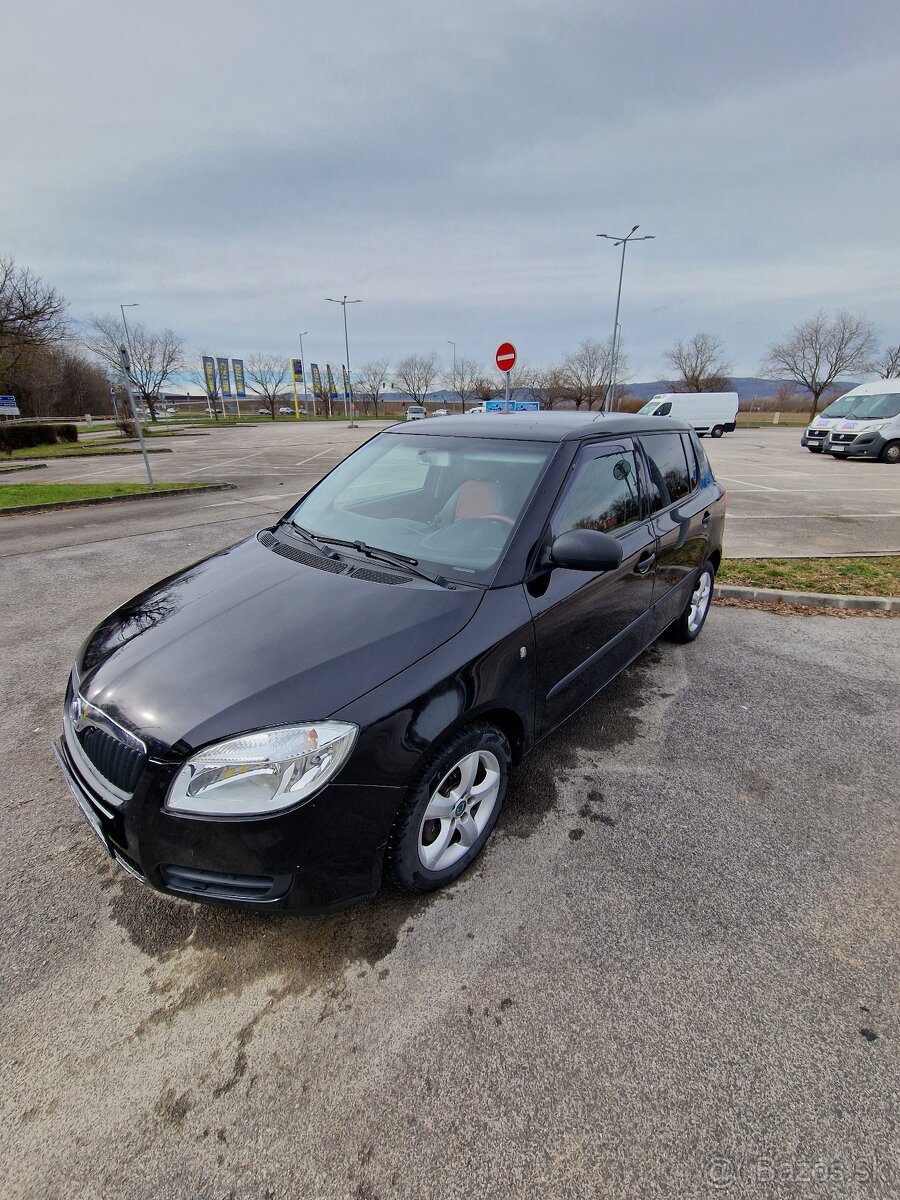 Predám skoda fabia 1.2 htp 2009