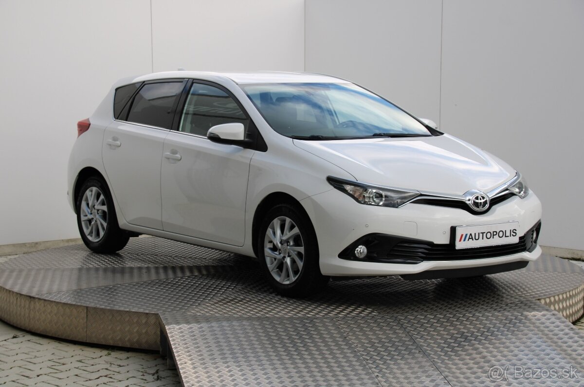 TOYOTA Auris 1,6i 97 kW