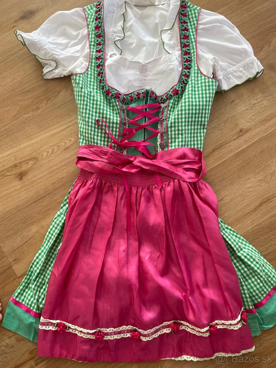 dirndl kratky 38