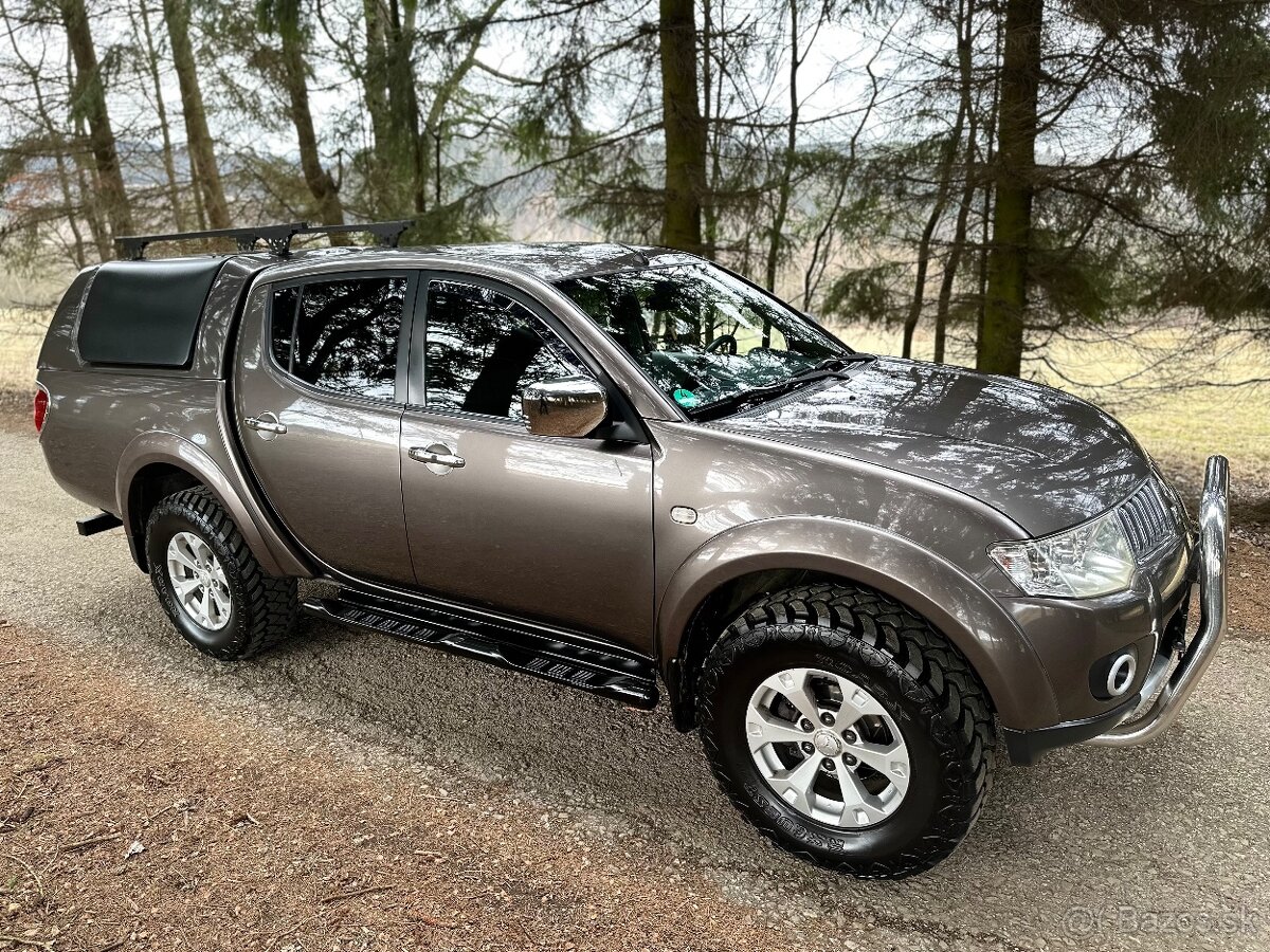 Mitsubishi L200 2,5 DI-D 4WD Intense 131kW