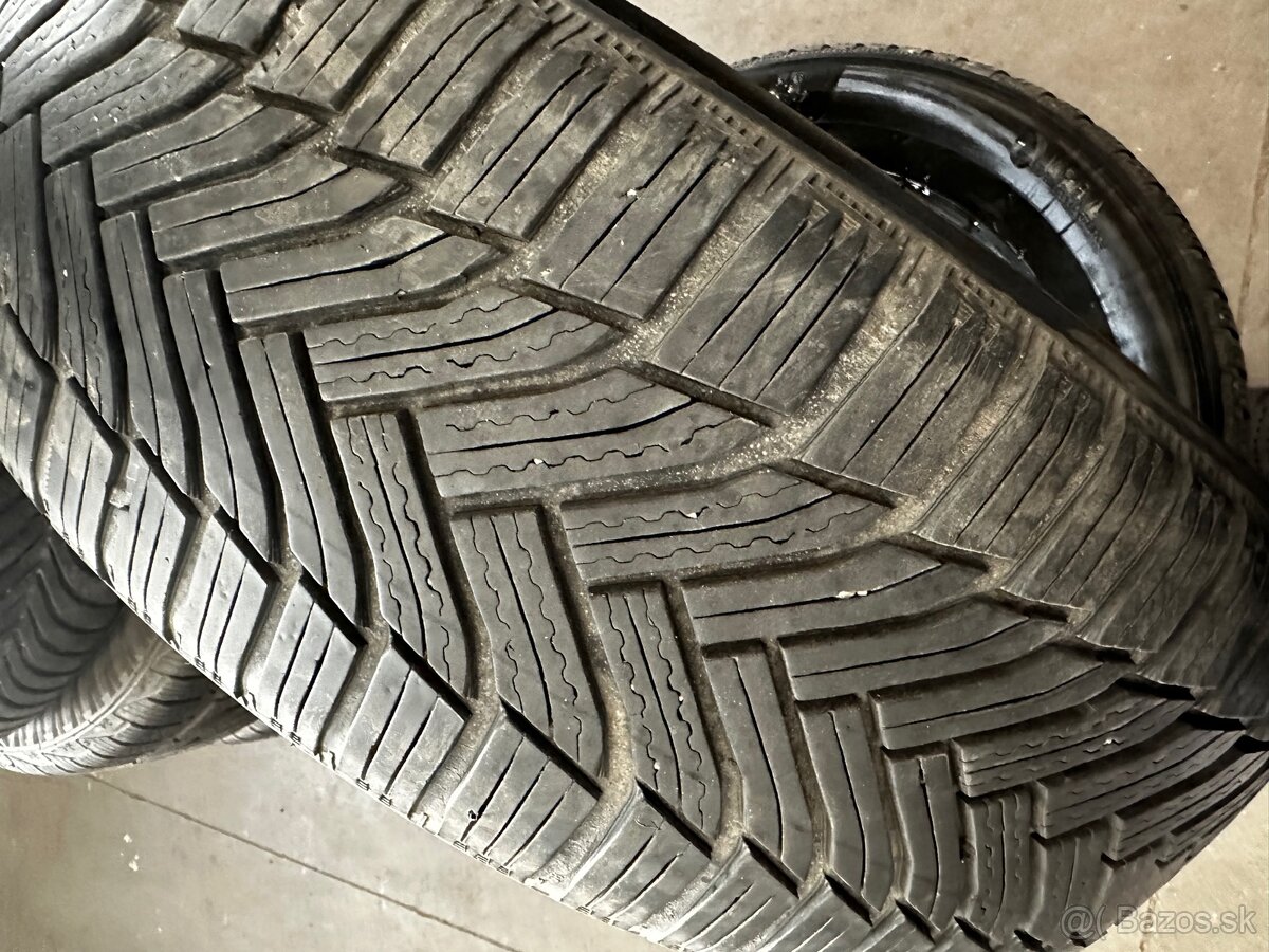 2x MICHELIN ALPIN 6 205/60 R16