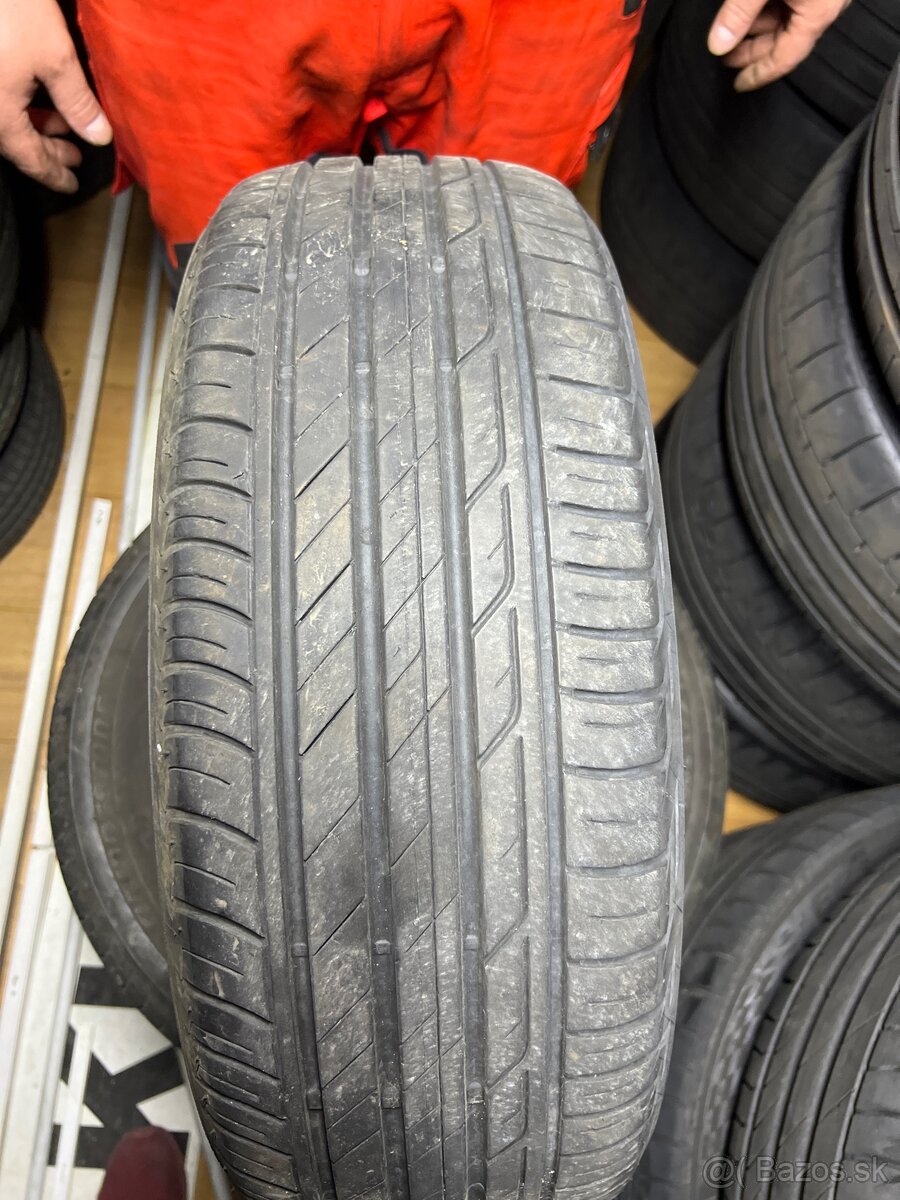 Brigestone 195/60r16