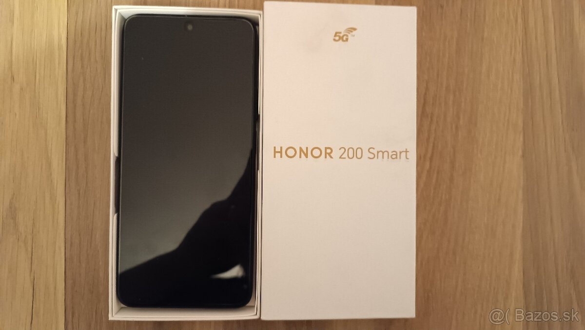 Honor 200 Smart