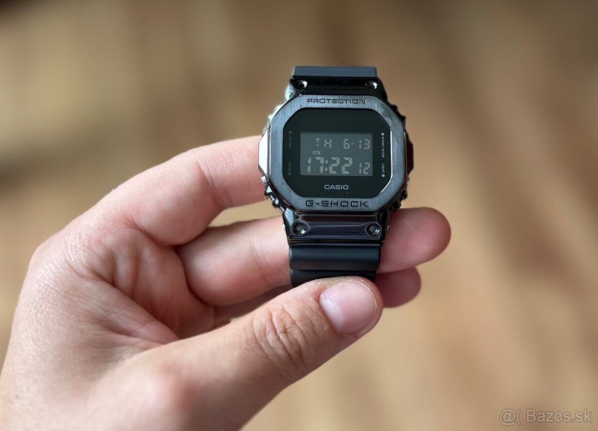 CASIO G-SHOCK GM-5600B-1ER