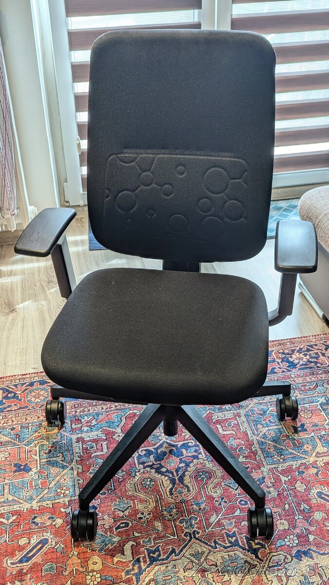 Kancelárska ergonomická stolička STEELCASE