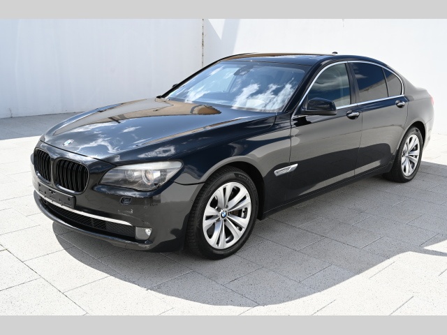 Predam bmw 730d