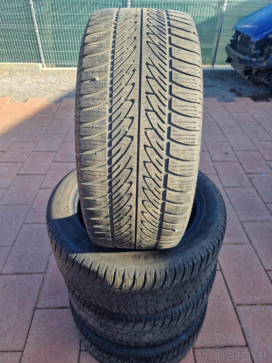 Goodyear ultragrip 8  285/45r20 sada zimna