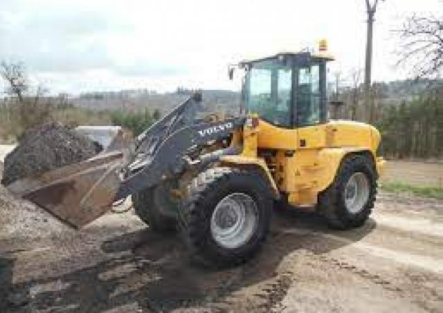 Volvo L45B / 2008 / 10 100 m/h / 4x4 / 30km/h / hydr.rych.up